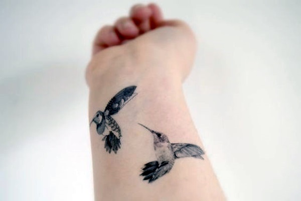 Tiny hummingbird tattoo ideas design