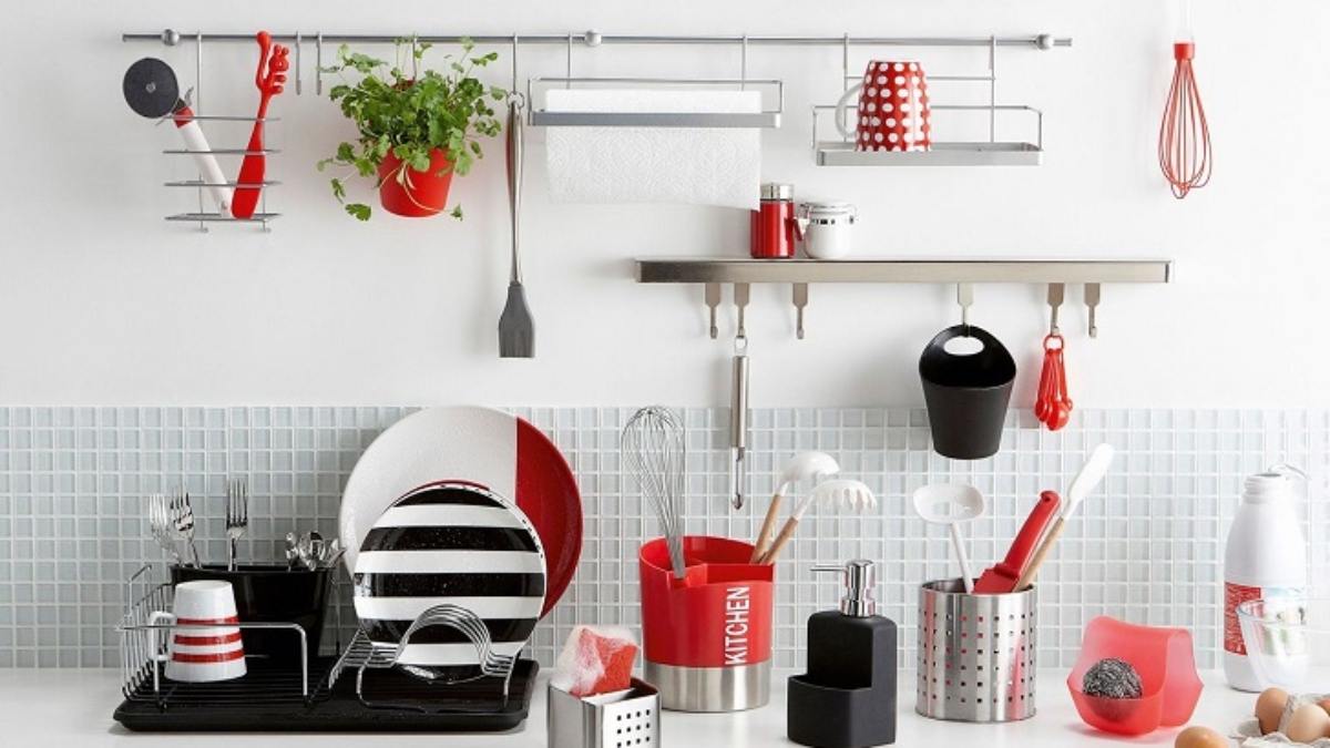 Kitchen Rails Useful Versatile And Budget Friendly Storage Solutions