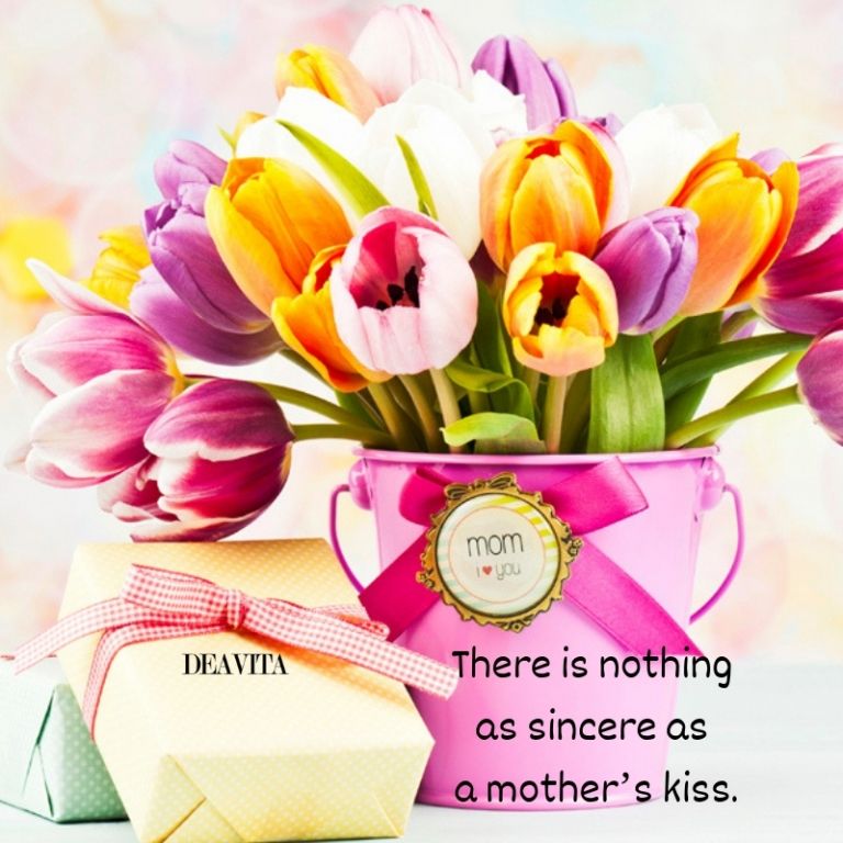 mothers love and kiss inspirational quotes about moms