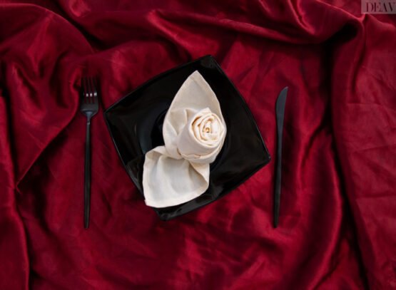 napkin-folding-ideas-romantic-rose