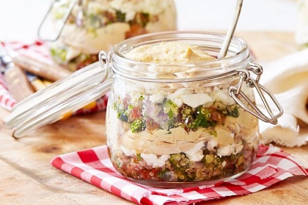 quinoa tabouli and roast chicken layered salad in a jar recipe
