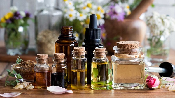 essential oils home cure for mosquito bite