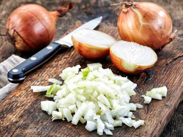 onion home cure for mosquito bite itch