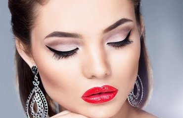 DIY-prom-makeup-ideas-tutorial-tips-and-techniques