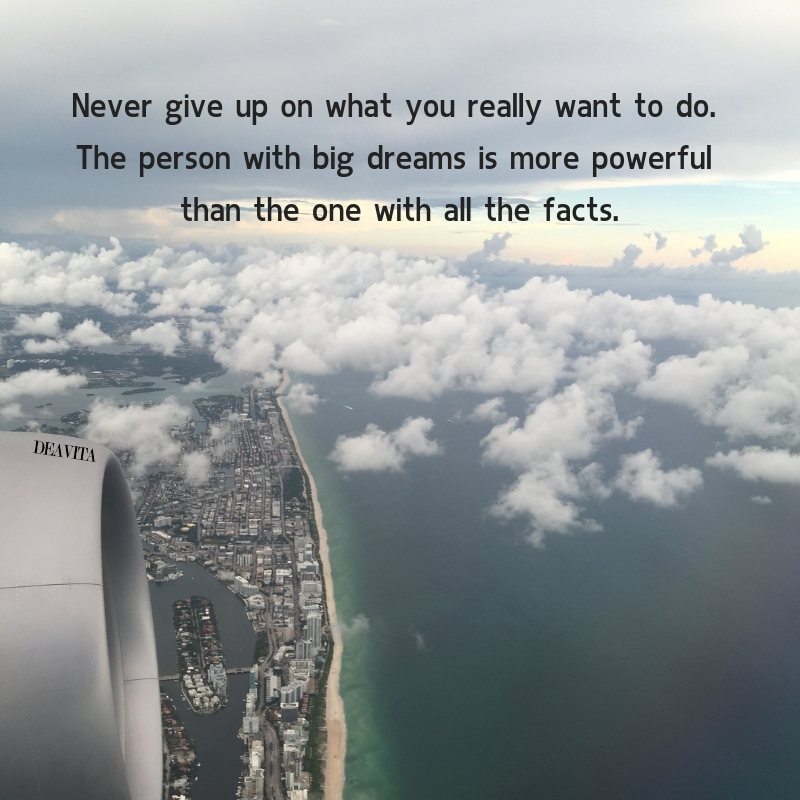 Never give up dream big best motivational quotes