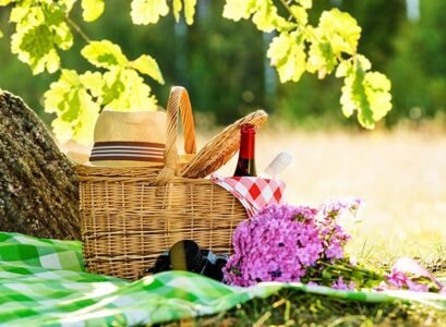 Picnic-food-recipes-and-ideas-for-salads-and-appetizers