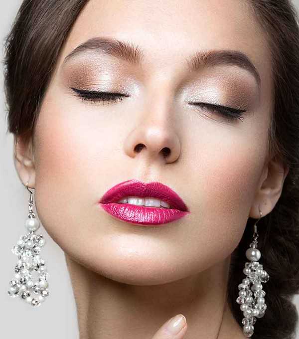 bridal makeup ideas neutral eyeshadows bright lips
