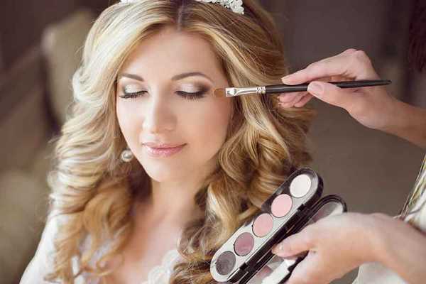how to choose the perfect bride makeup