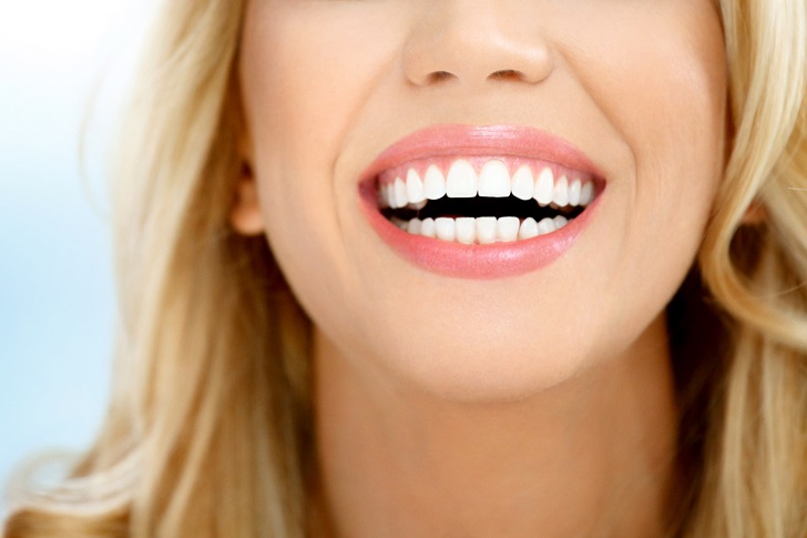 how to maintain and clean your teeth easy whitening methods