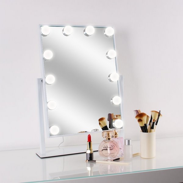 portable makeup mirror with lighting
