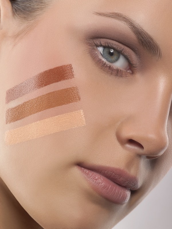DIY makeup tips and ideas important mistakes to avoid wrong color foundation