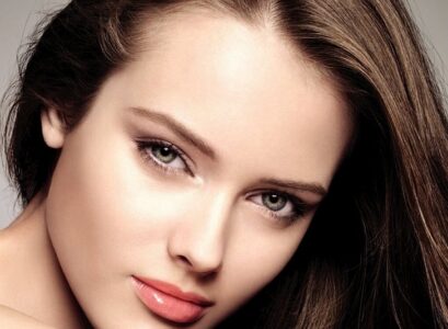 Fashionable-nude-makeup-ideas-for-a-natural-look