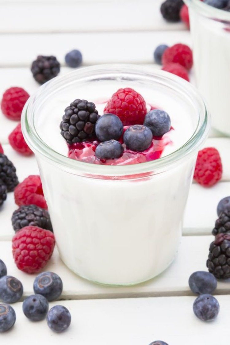 Greek yogurt with raspberry blueberry