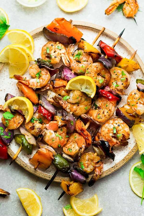 summer picnic food recipes Grilled Shrimp and Vegetables Skewers 