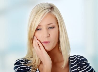 How-to-relieve-wisdom-teeth-pain-at-home