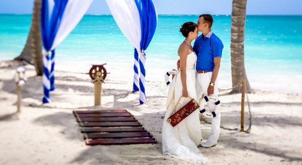 beach themed wedding decorations ideas