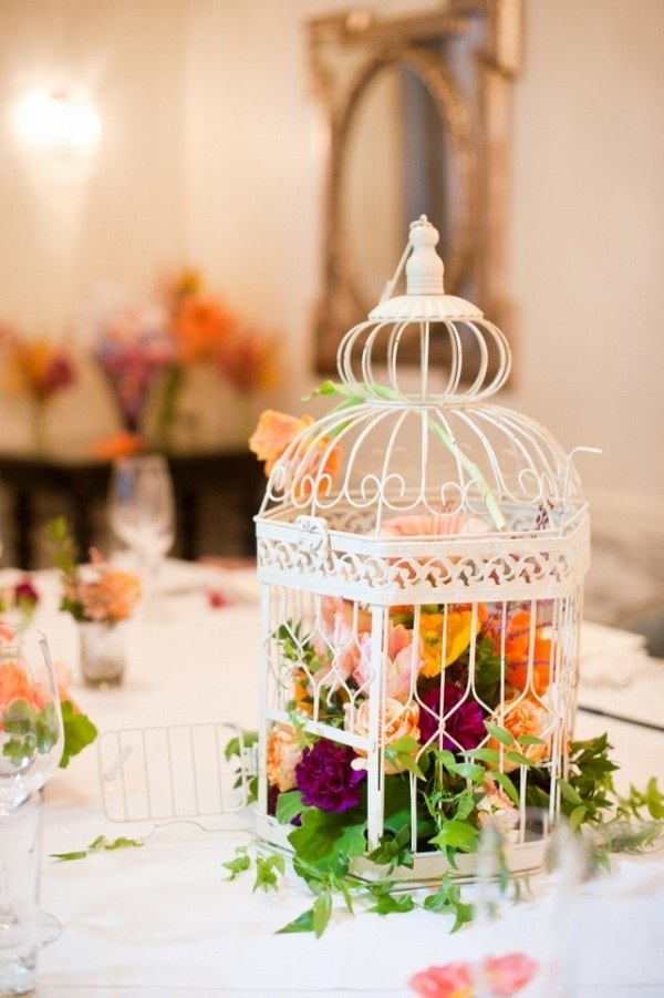 boho wedding table decorating ideas birdcage and flowers