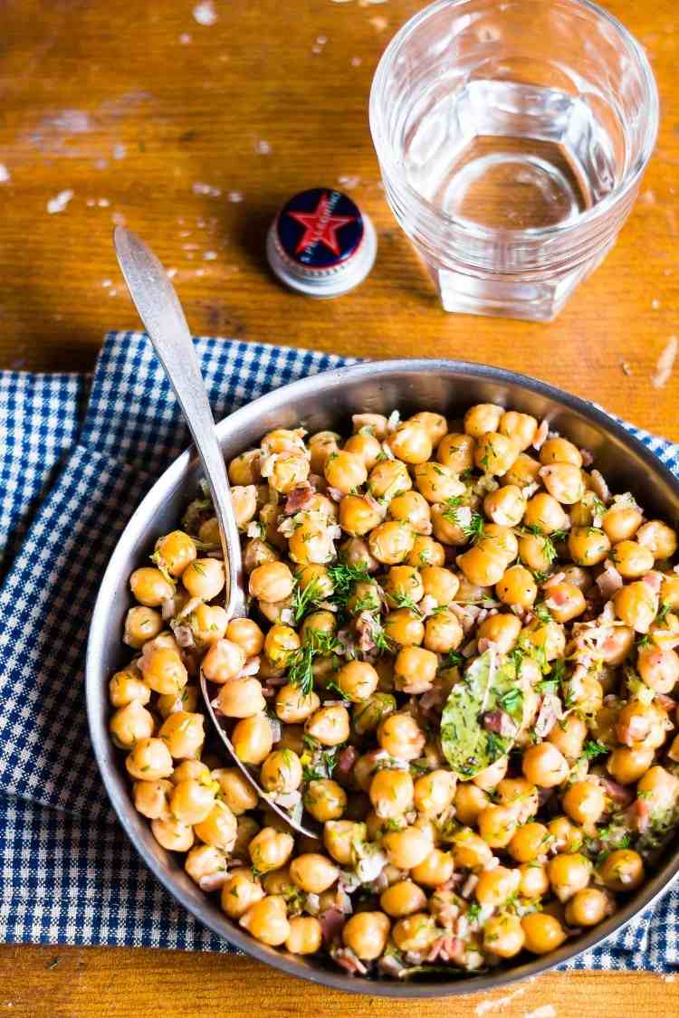 consume chickpeas as protein rich food