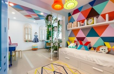 Geometric-decor-for-nursery-kids-and-teenage-bedrooms