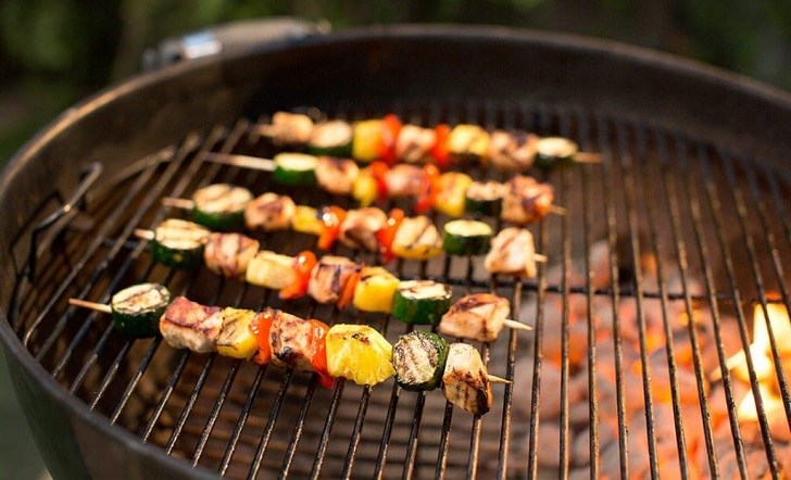Grilled chicken skewers recipes picnic food ideas