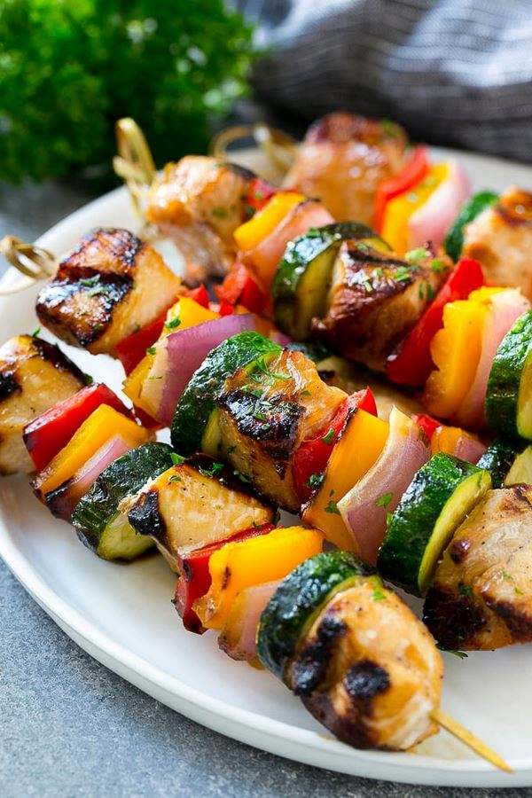Spicy grilled chicken kabobs with zuccini and mushrooms recipe