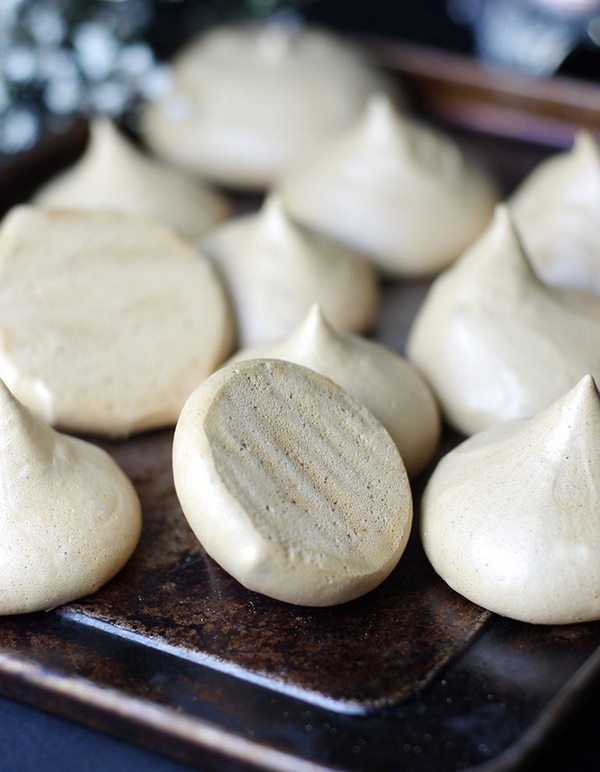 aquafaba recipes vegan meringue cookies