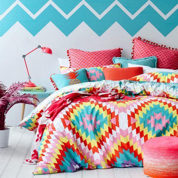 geometric decor ideas zigzag wall original bedding set