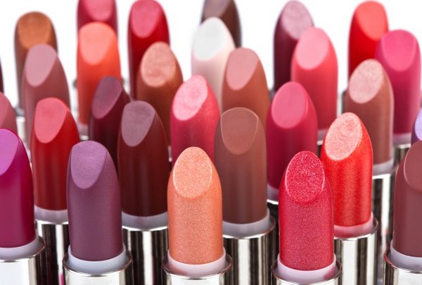 how to choose the right lipstick