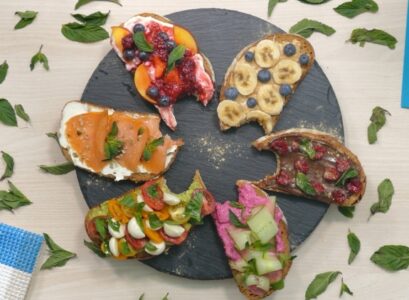 6-recipe-ideas-for-easy-light-breakfast-on-slice-of-bread