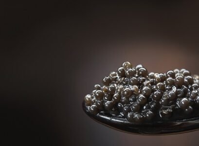 How-to-choose-serve-and-eat-black-caviar