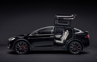 Tesla-Model-x-pricing-interior-exterior-and-performance