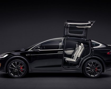Tesla-Model-x-pricing-interior-exterior-and-performance