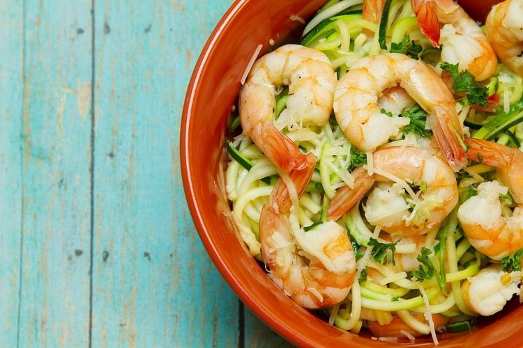 cucumber parsley and shrimp noodles in bowl eating in summer tips