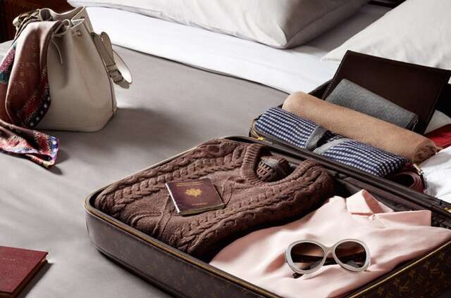 how to pack suitcase travel with hand luggage