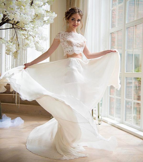 beach wedding ideas bridal dress lace top airy skirt
