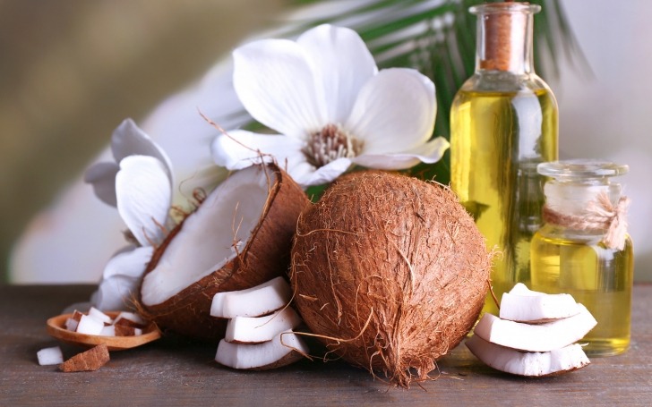 coconuts organic product for hair and skin care