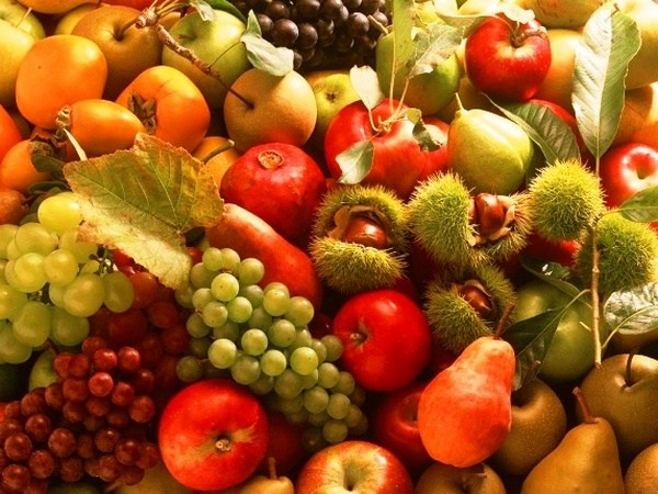 healthy lifestyle and balanced diet for beautiful skin