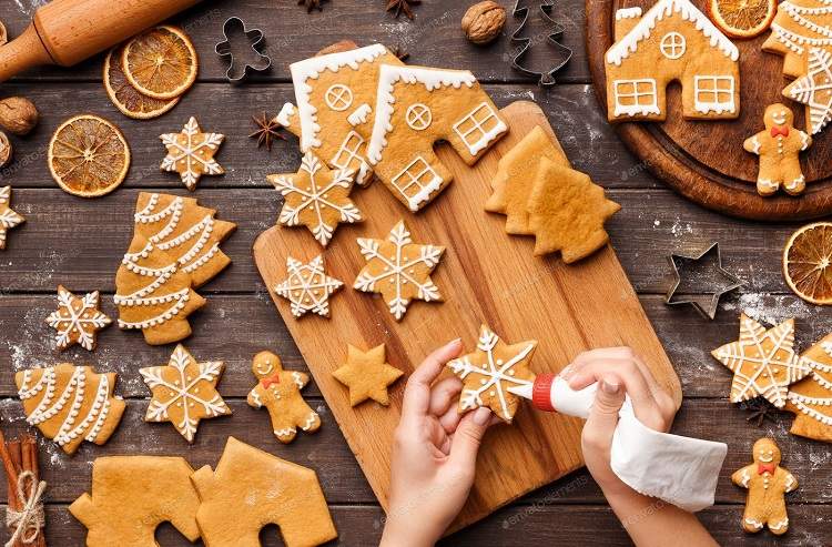 Bake and decorate Christmas gingerbread cookies