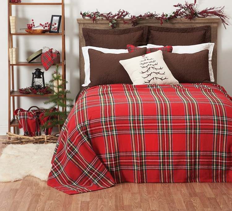 festive bedroom decorating ideas Christmas bedding sets plaid cotton blanket 