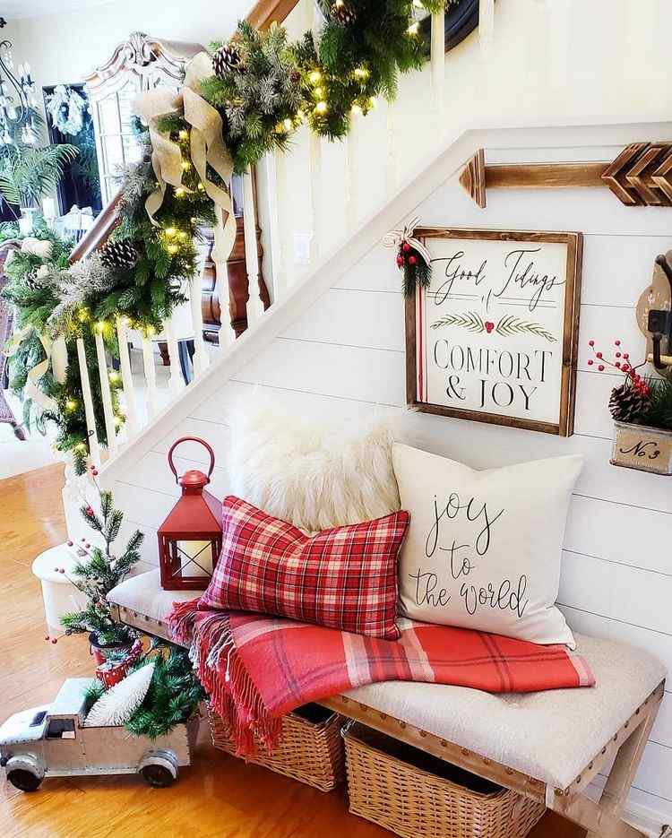 Christmas entryway decorating ideas staircase garlands and festive pillows