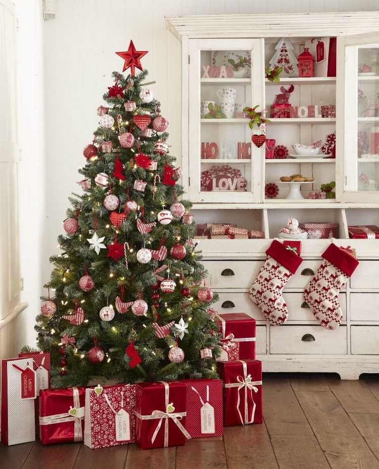 Christmas tree and stockings kitchen decorating ideas