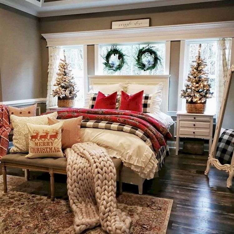 Festive Christmas bedroom decor ideas tabletop trees and wreaths