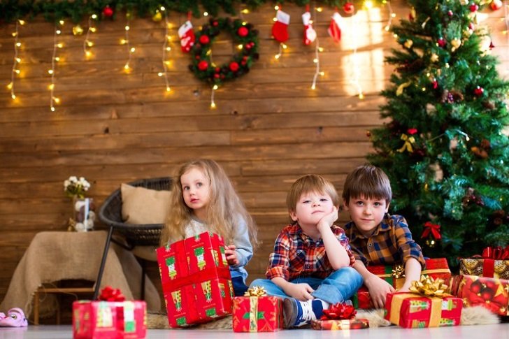 How to organize kids Christmas party 