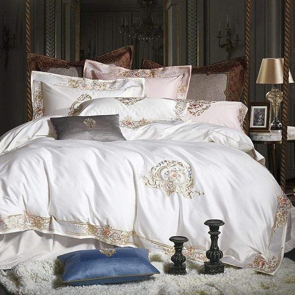 egyptian cotton luxury bedding set with beautiful embroidery
