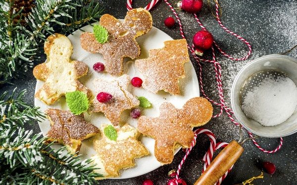 festive Christmas breakfast ideas for children funny pancakes