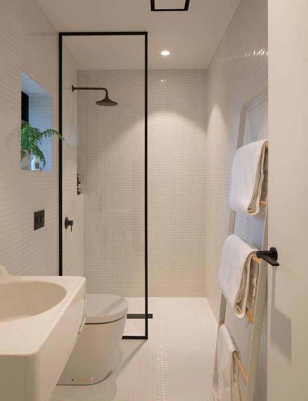 How to make a small bathroom visually bigger - tips and ...