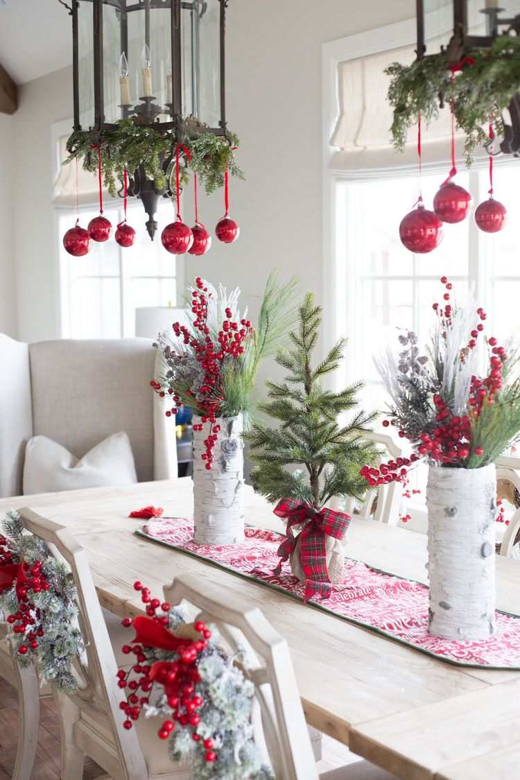 kitchen and dining room Christmas decorating ideas