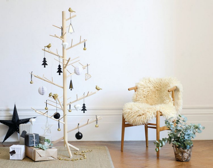 minimalist style wooden Christmas tree alternative ideas