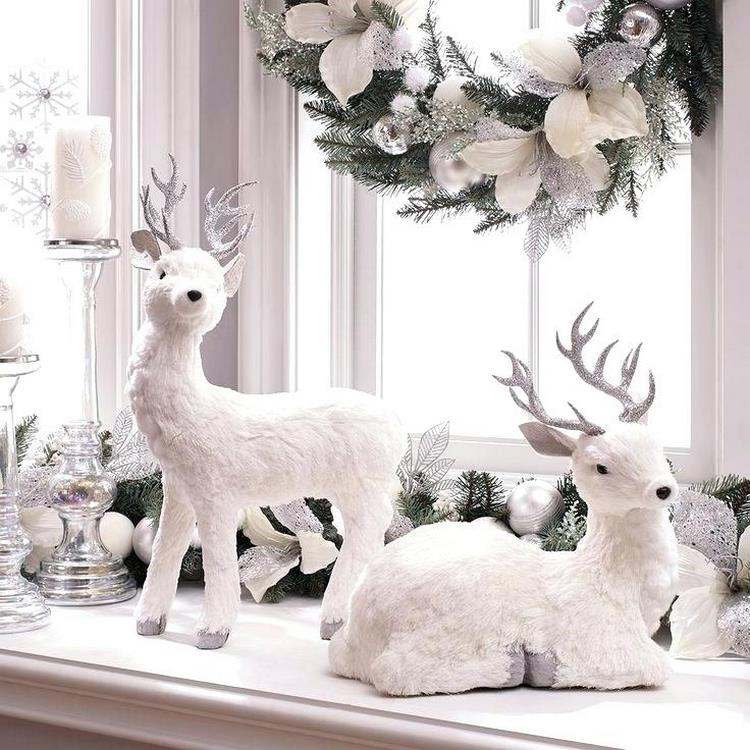 white christmas window decoration deer and wreath