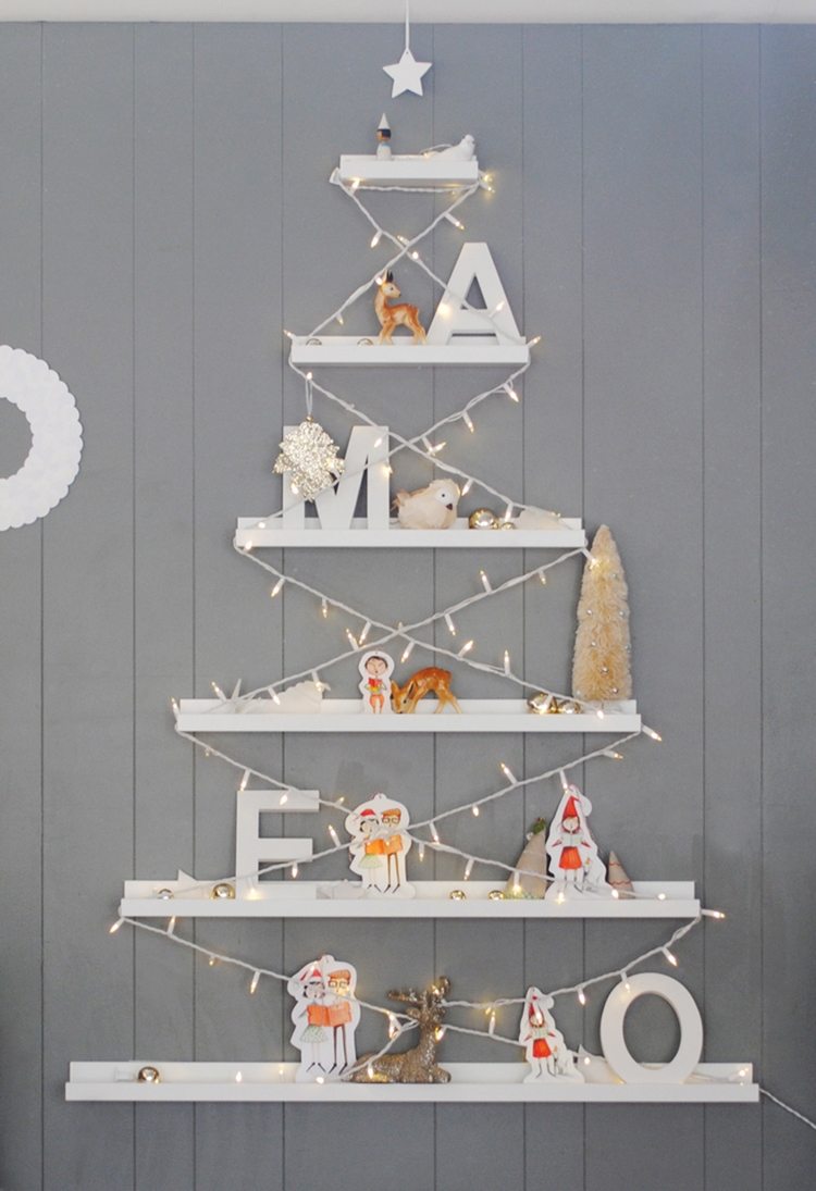 Christmas tree shelf DIY wall decor ideas